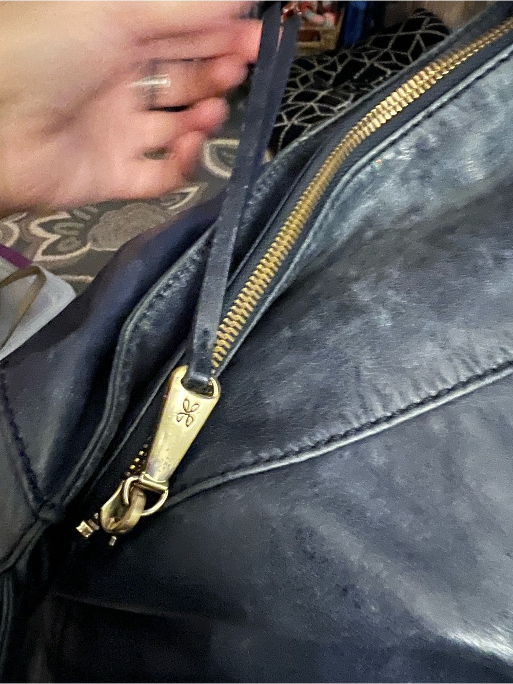 HOBO Navy Blue Leather Shoulder Bag Large 15x12 Gold Hardware - Picture 7 of 11